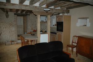 Transformation d'une dépendance en gîte